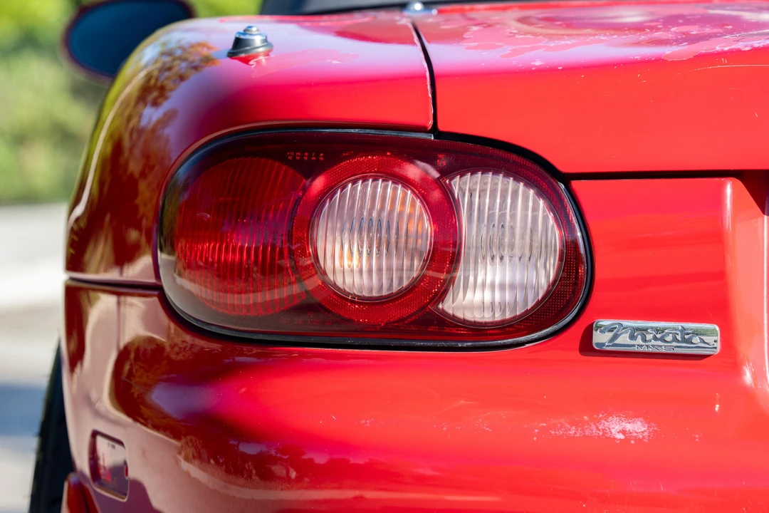 2001 Mazda NB MX-5 Miata - Image 31 of 31