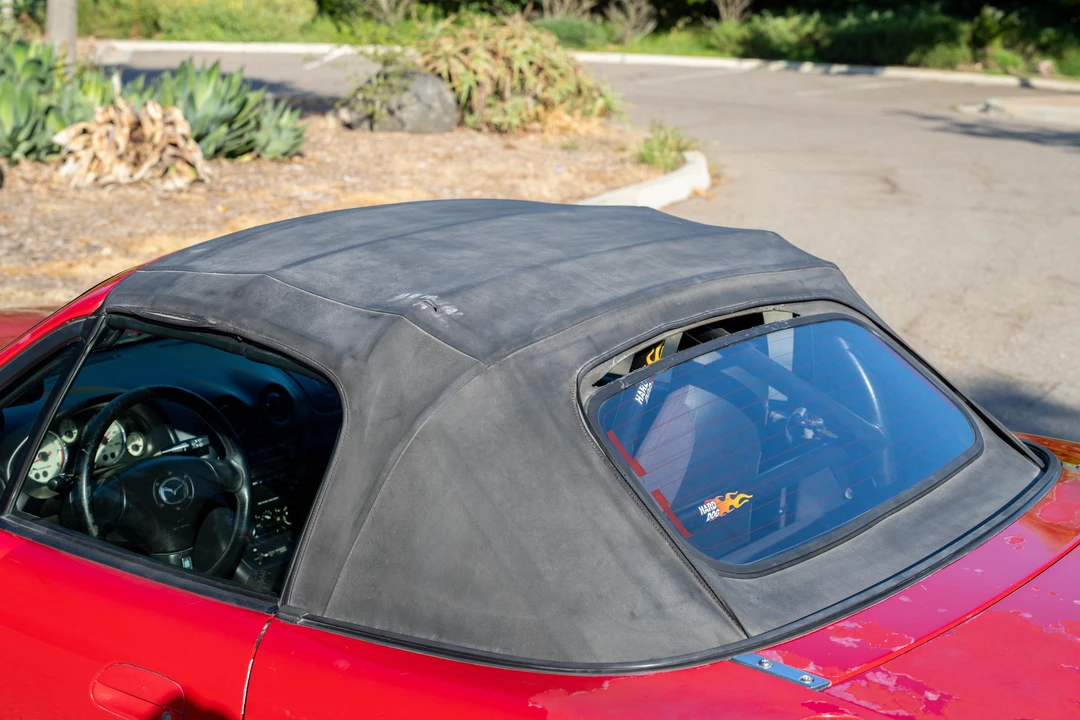 2001 Mazda NB MX-5 Miata - Image 18 of 31