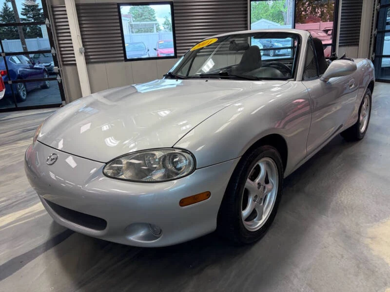 2001 Mazda NB MX-5 Miata - Image 3 of 31