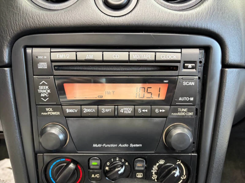 2001 Mazda NB MX-5 Miata - Image 11 of 31