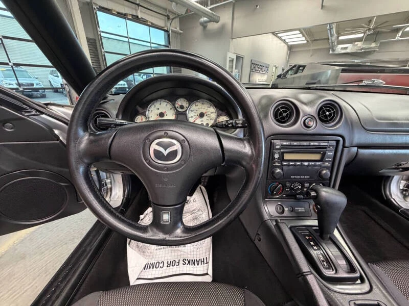 2001 Mazda NB MX-5 Miata - Image 8 of 31
