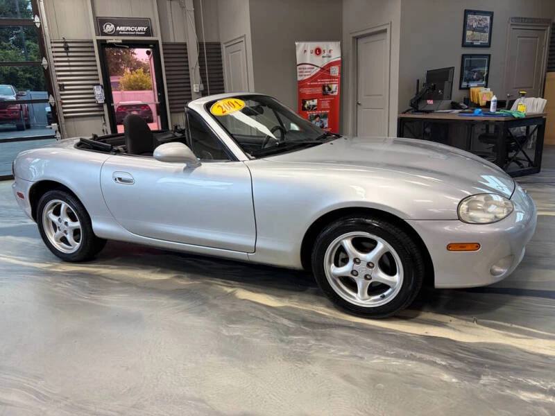 2001 Mazda NB MX-5 Miata - Image 20 of 31