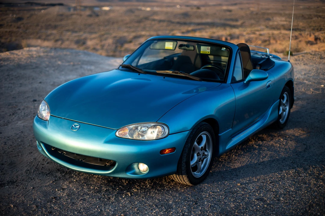 2001 Mazda NB MX-5 Miata - Image 6 of 31