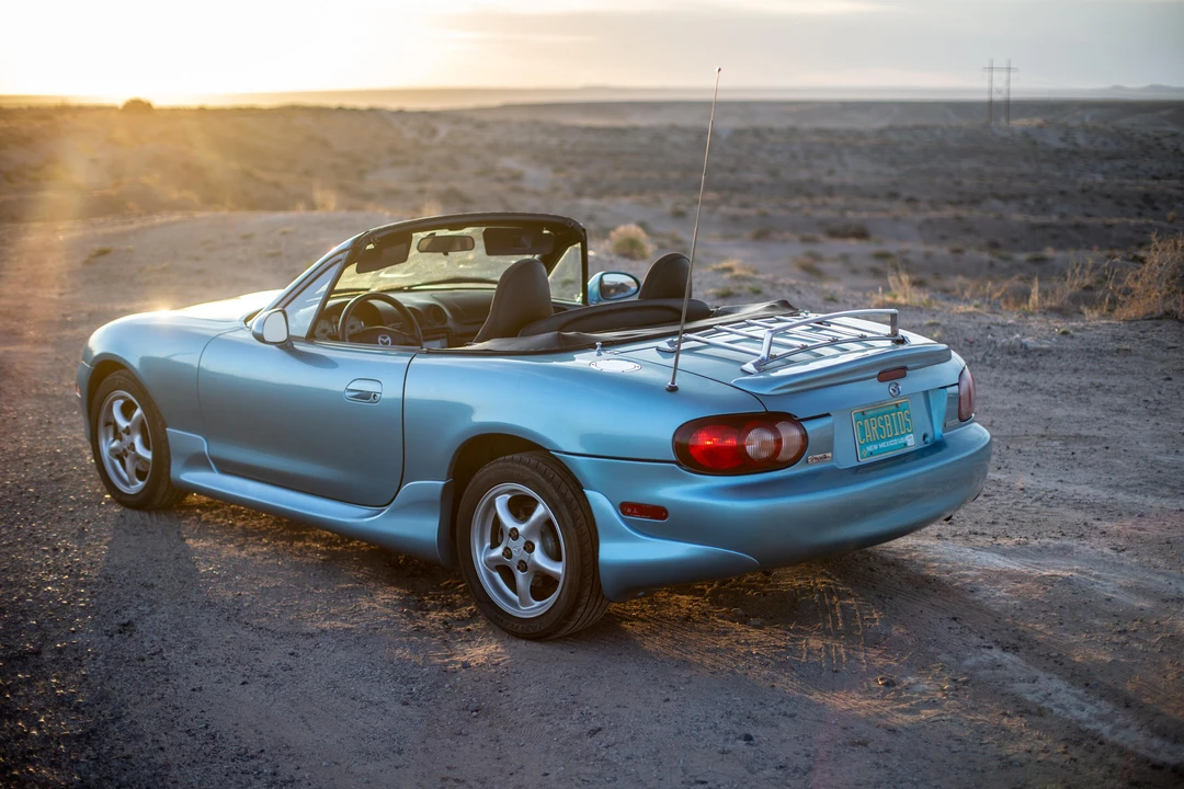 2001 Mazda NB MX-5 Miata - Image 17 of 31