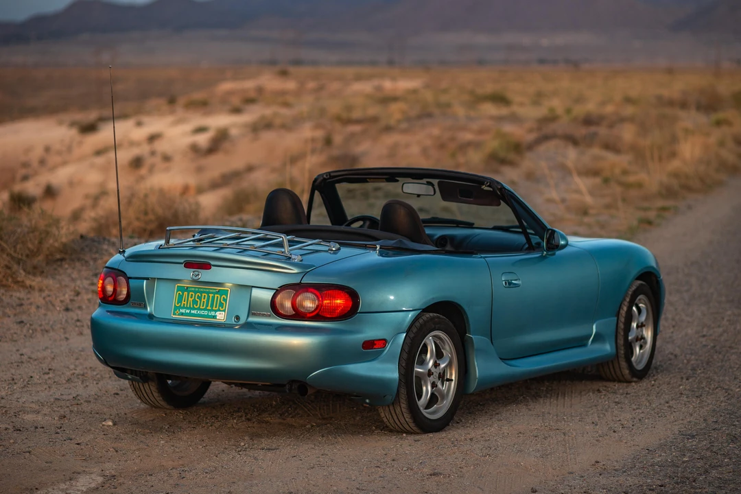 2001 Mazda NB MX-5 Miata - Image 21 of 31