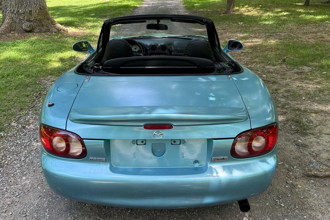 2001 Mazda NB MX-5 Miata - Image 5 of 31