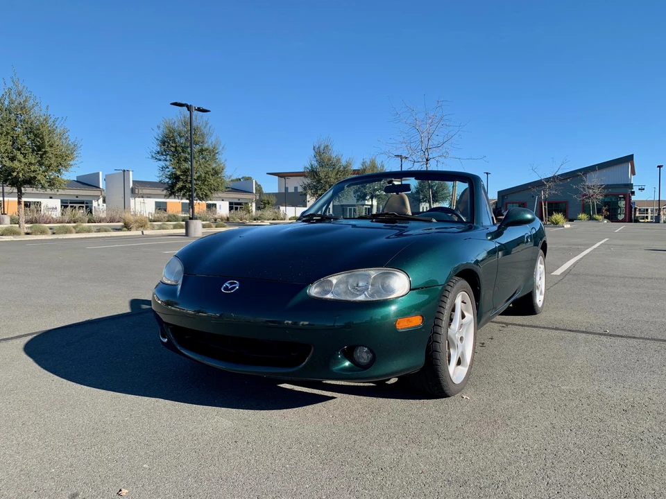 2001 Mazda NB MX-5 Miata - Image 6 of 31
