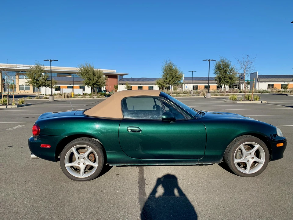 2001 Mazda NB MX-5 Miata - Image 14 of 31
