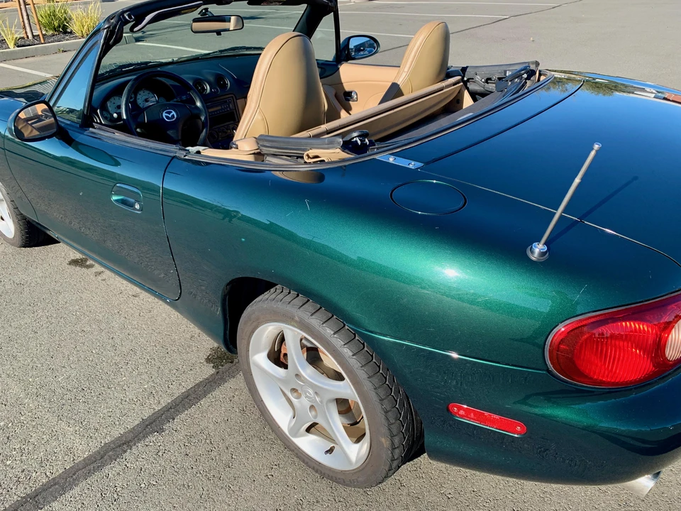 2001 Mazda NB MX-5 Miata - Image 23 of 31