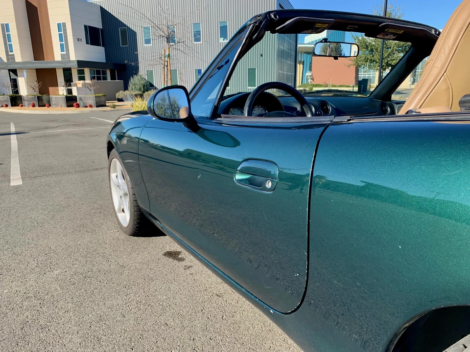 2001 Mazda NB MX-5 Miata - Image 24 of 31