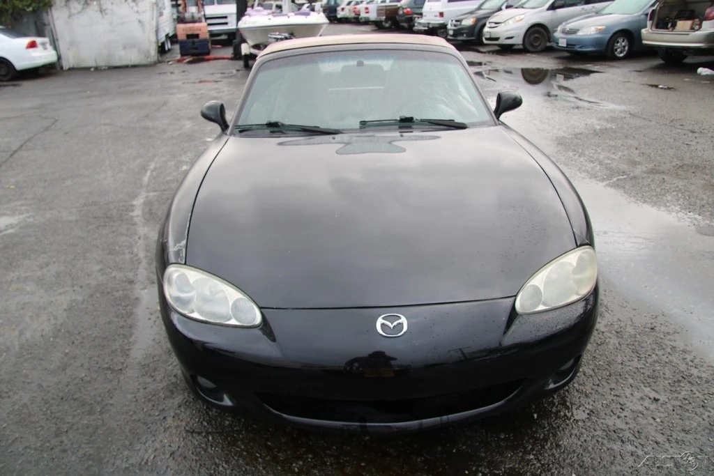 2001 Mazda NB MX-5 Miata - Image 9 of 21