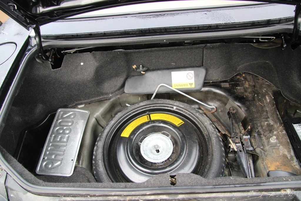 2001 Mazda NB MX-5 Miata - Image 18 of 21