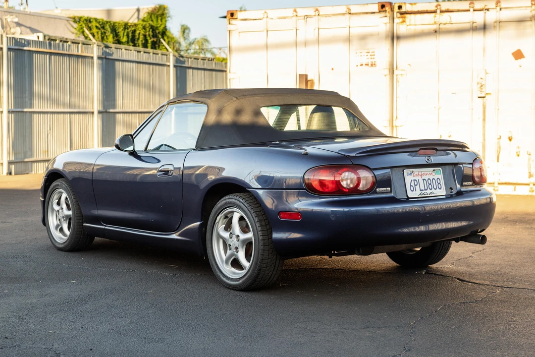 2001 Mazda NB MX-5 Miata - Image 13 of 31