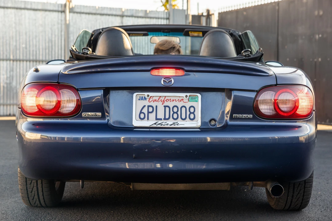 2001 Mazda NB MX-5 Miata - Image 9 of 31