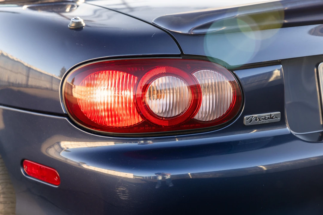 2001 Mazda NB MX-5 Miata - Image 26 of 31