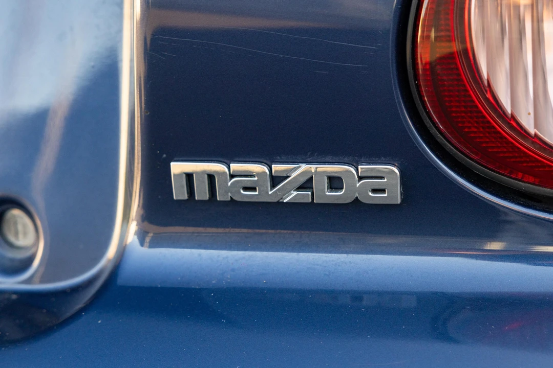 2001 Mazda NB MX-5 Miata - Image 30 of 31
