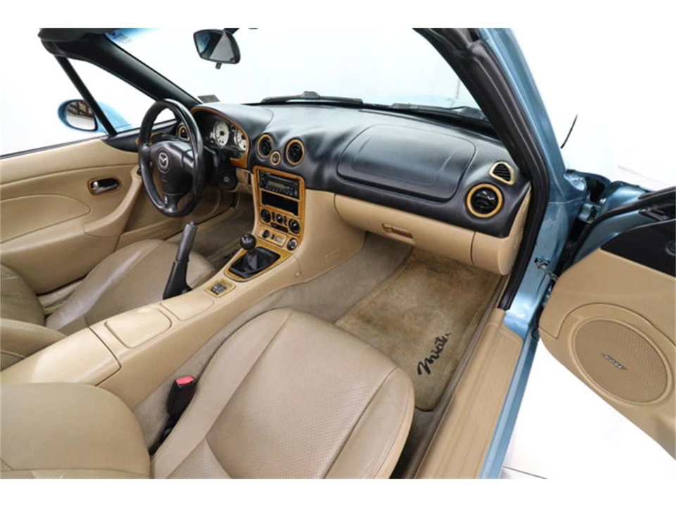 2001 Mazda NB MX-5 Miata - Image 22 of 31