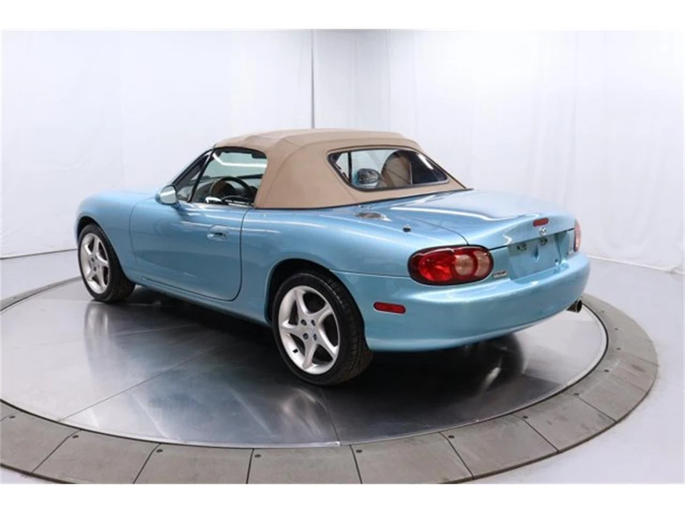 2001 Mazda NB MX-5 Miata - Image 5 of 31