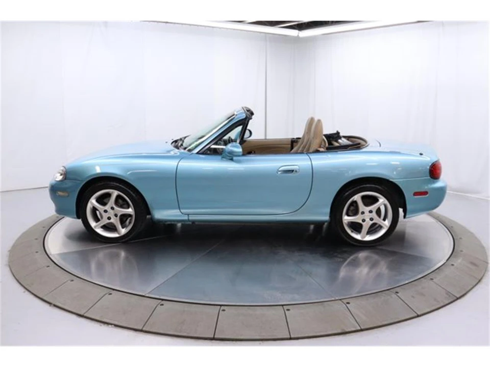 2001 Mazda NB MX-5 Miata - Image 11 of 31