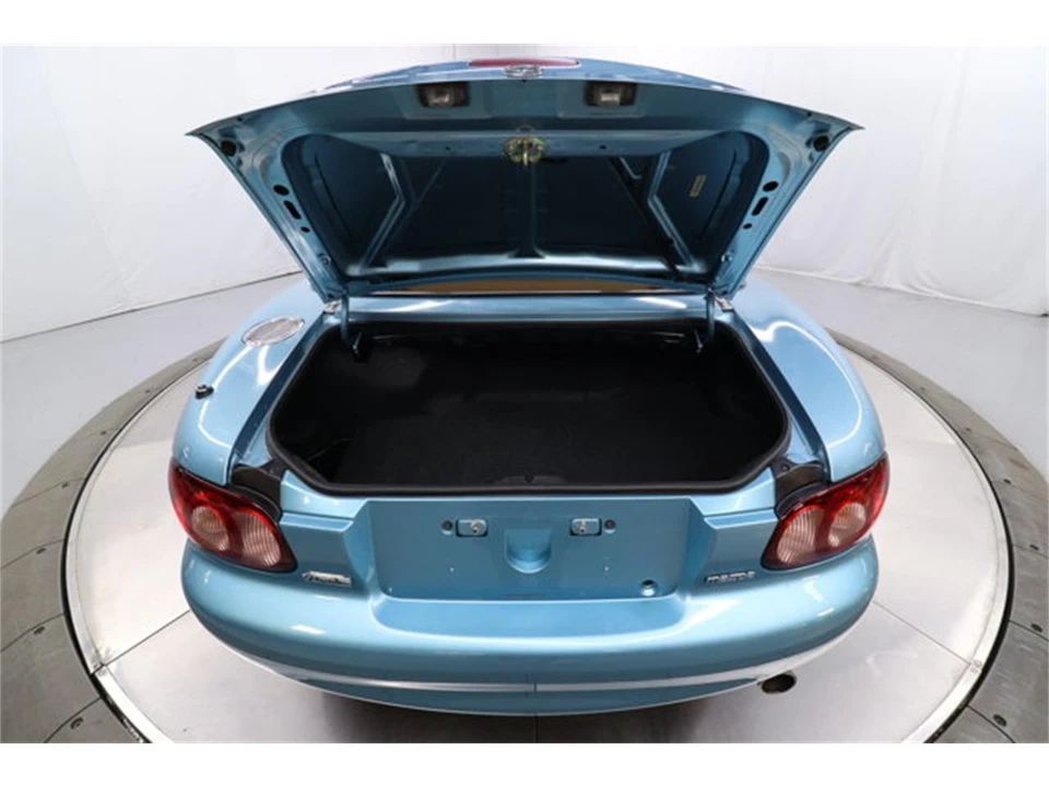 2001 Mazda NB MX-5 Miata - Image 30 of 31