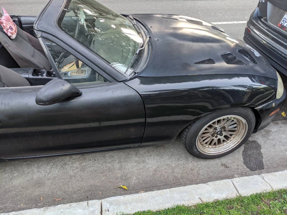 2001 Mazda NB MX-5 Miata - Image 10 of 22