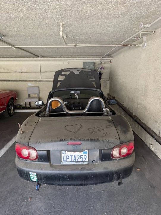 2001 Mazda NB MX-5 Miata - Image 12 of 22