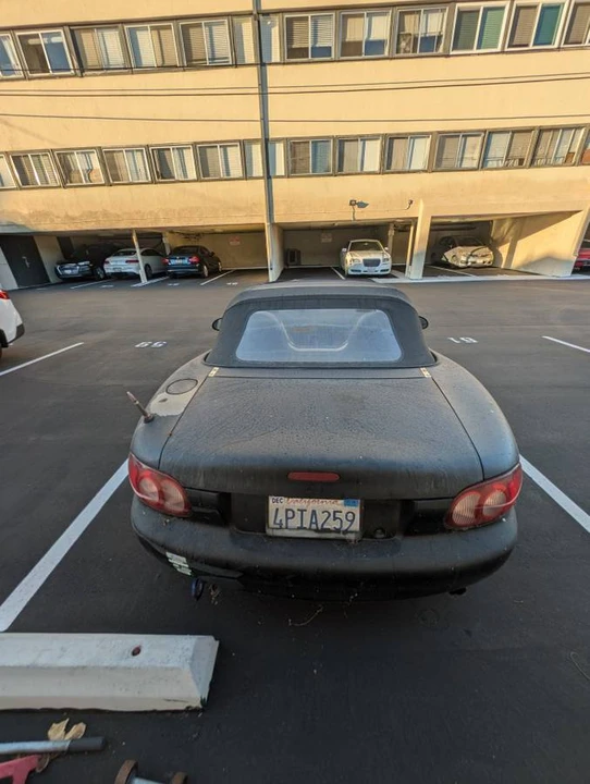 2001 Mazda NB MX-5 Miata - Image 3 of 22