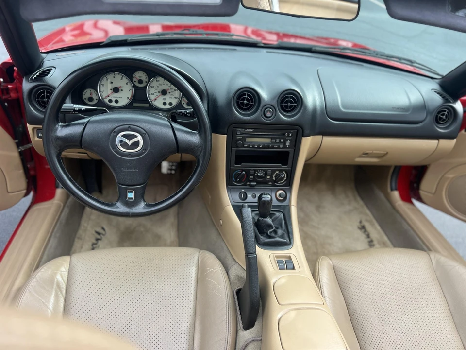 2001 Mazda NB MX-5 Miata - Image 29 of 31