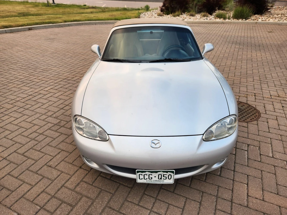 2001 Mazda NB MX-5 Miata - Image 9 of 31
