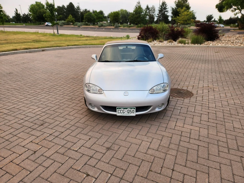 2001 Mazda NB MX-5 Miata - Image 10 of 31