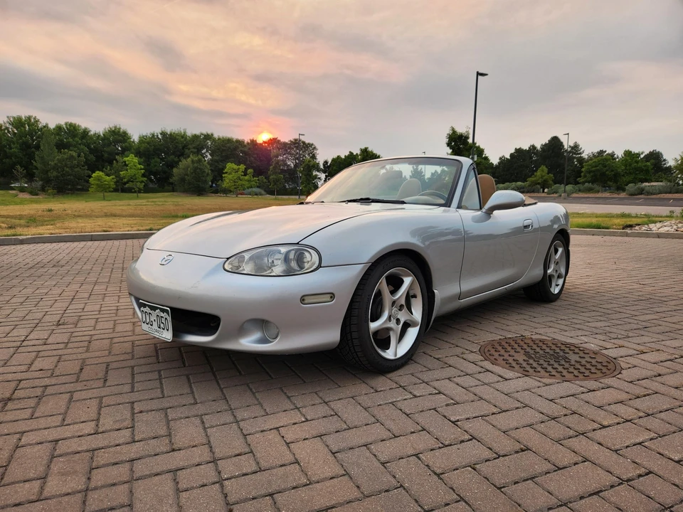 2001 Mazda NB MX-5 Miata - Image 13 of 31