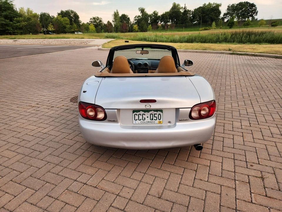 2001 Mazda NB MX-5 Miata - Image 21 of 31