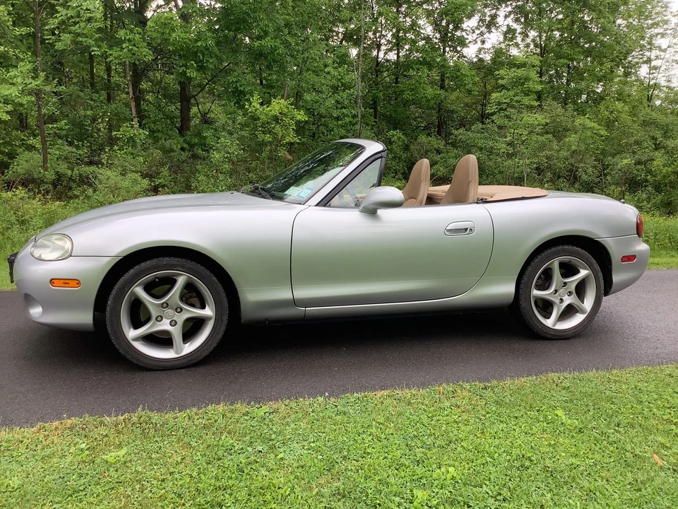 2001 Mazda NB MX-5 Miata - Image 22 of 31