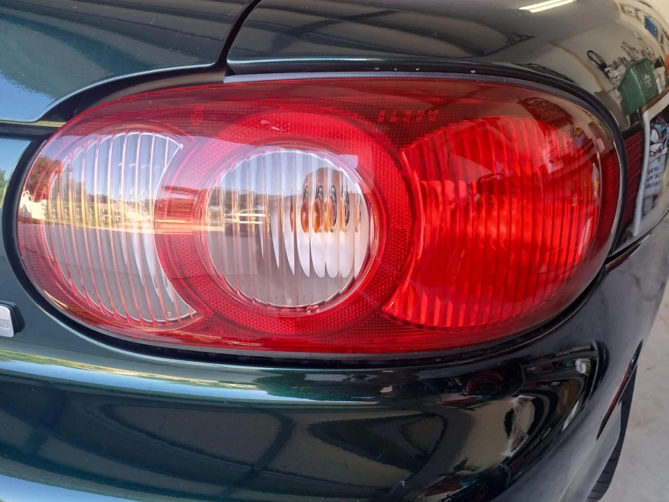 2001 Mazda NB MX-5 Miata - Image 25 of 31