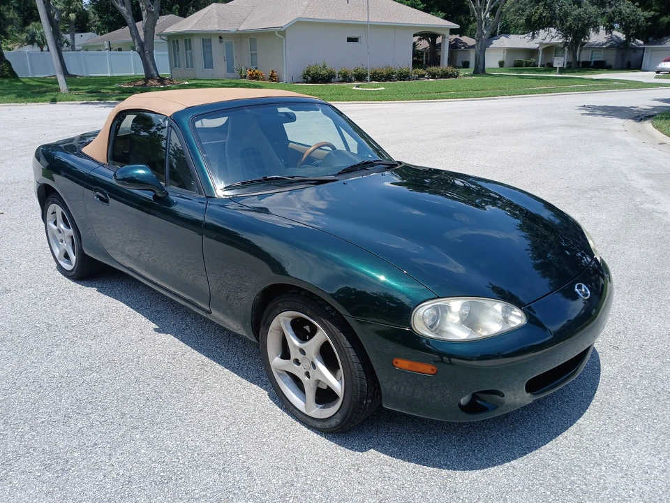 2001 Mazda NB MX-5 Miata - Image 5 of 31