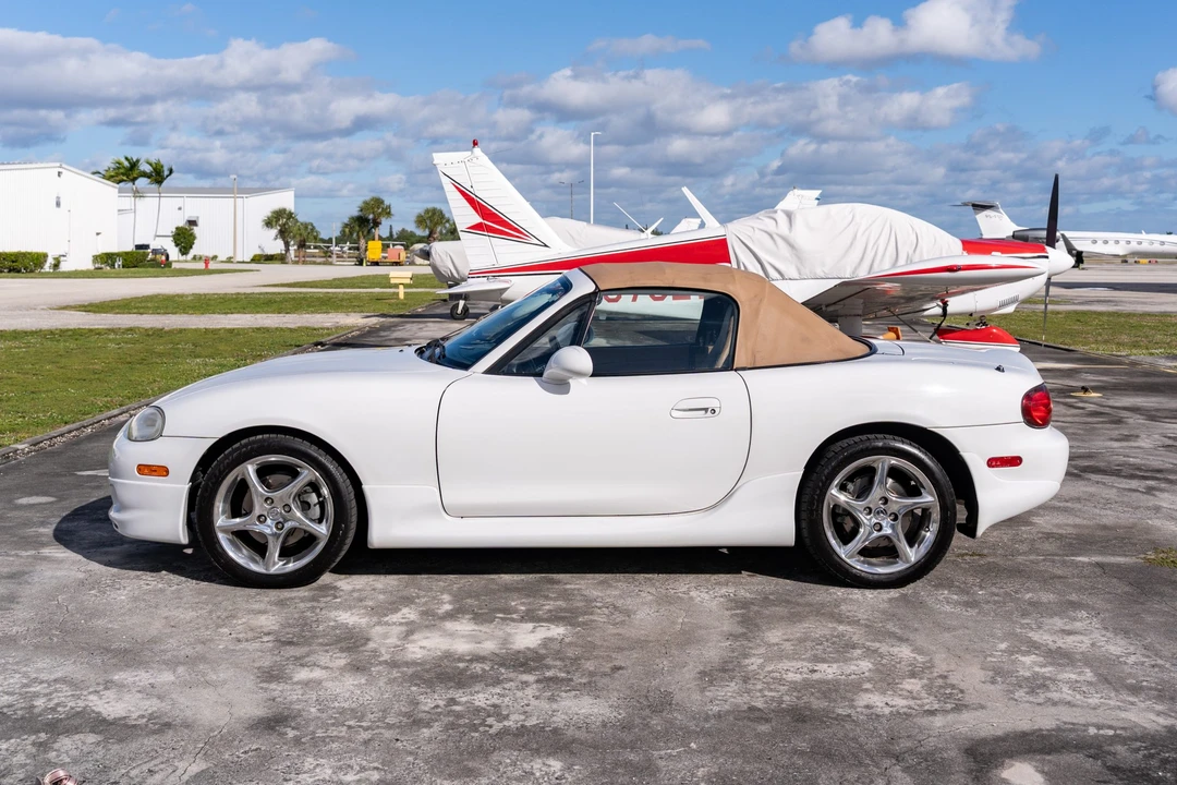 2001 Mazda NB MX-5 Miata - Image 20 of 31
