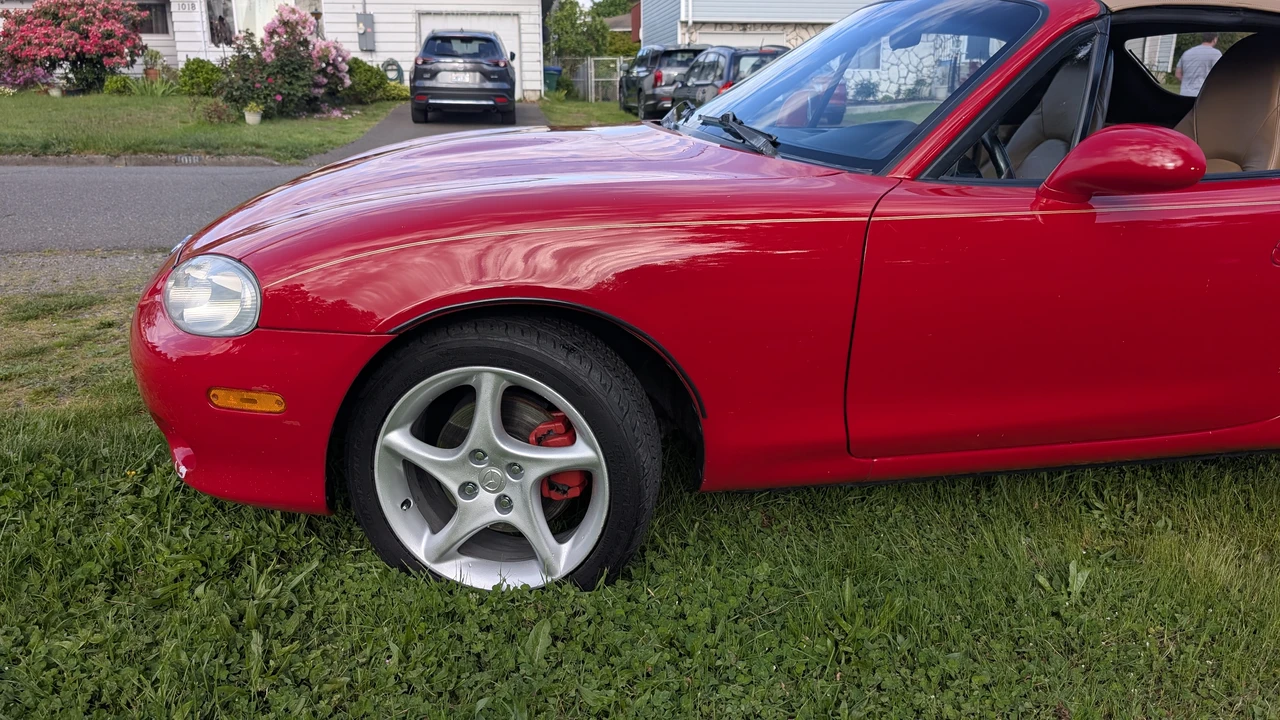 2001 Mazda NB MX-5 Miata - Image 18 of 31