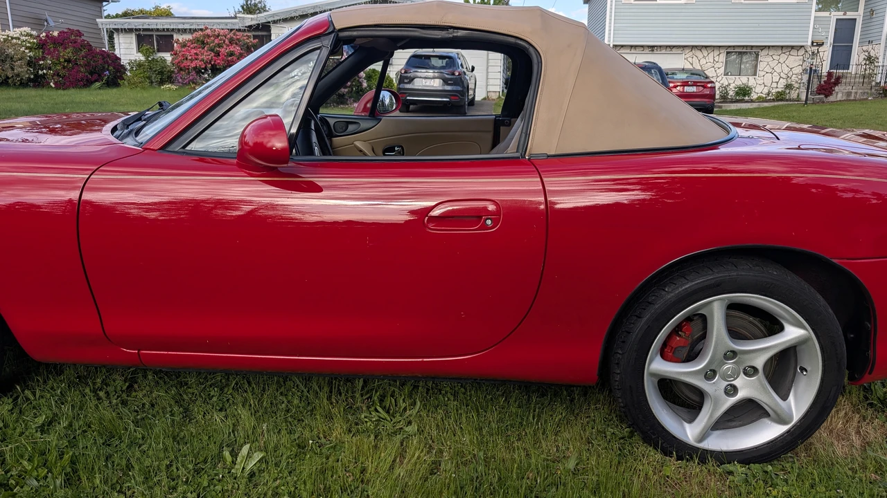 2001 Mazda NB MX-5 Miata - Image 22 of 31