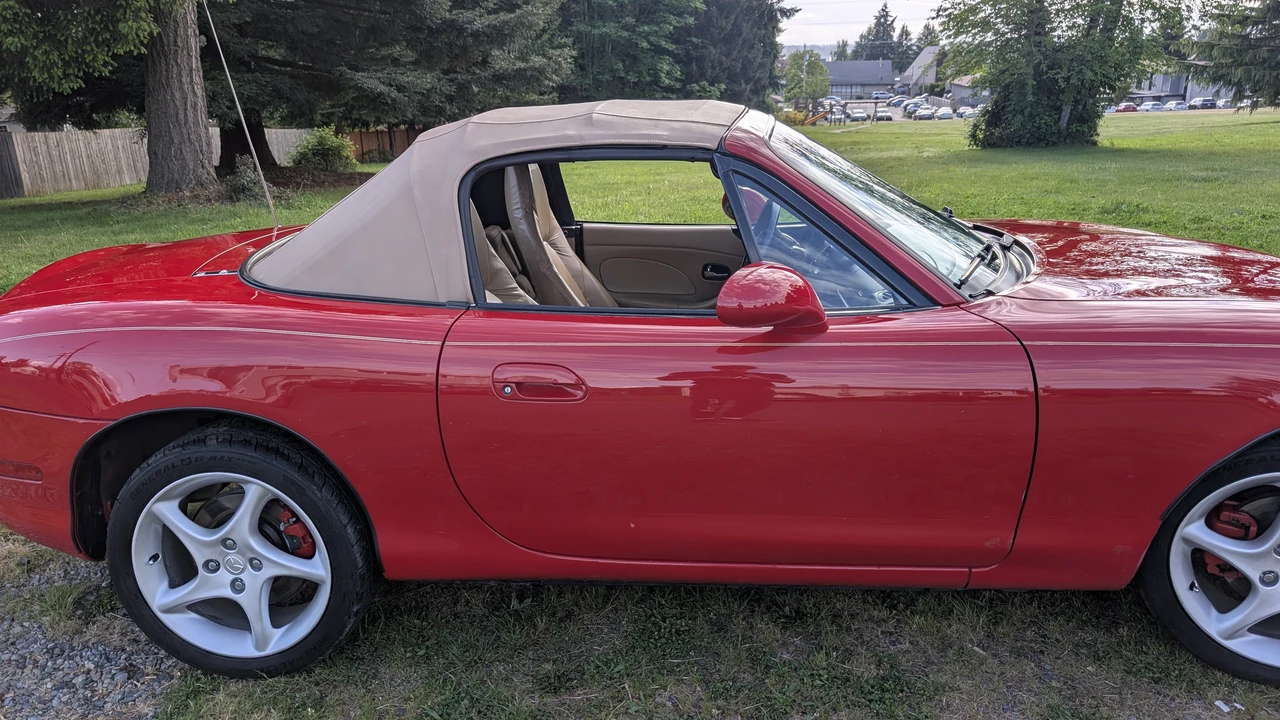 2001 Mazda NB MX-5 Miata - Image 30 of 31