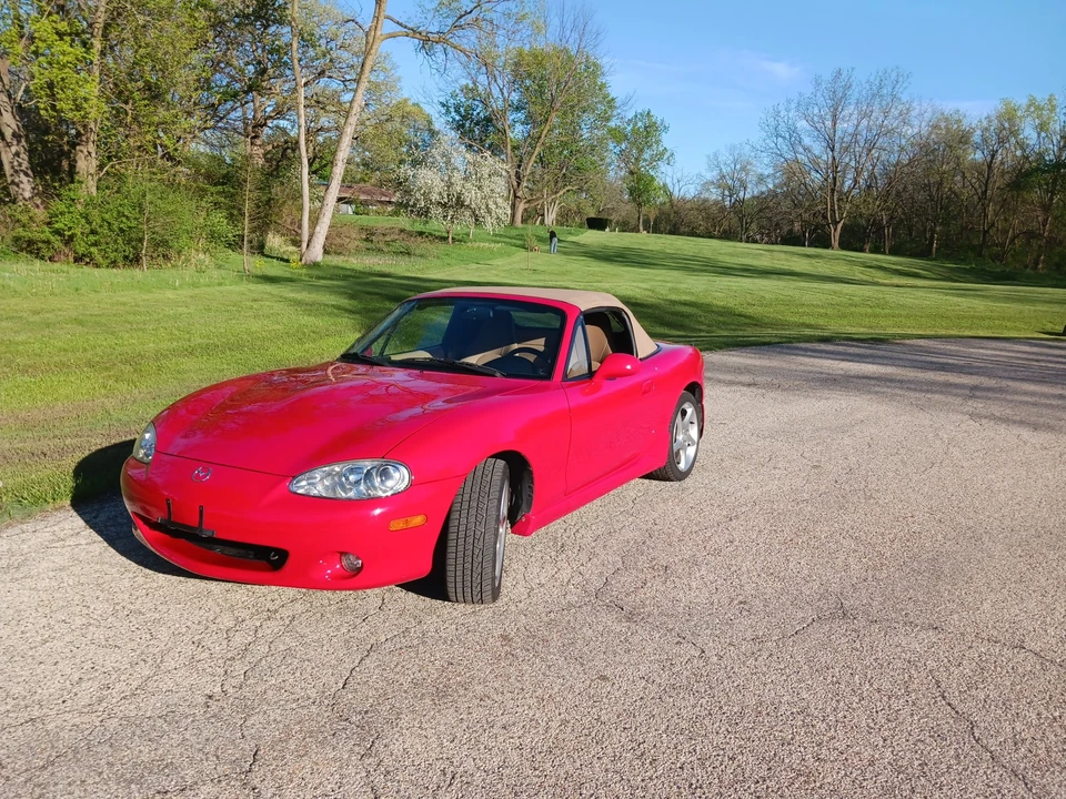 2001 Mazda NB MX-5 Miata - Image 21 of 31