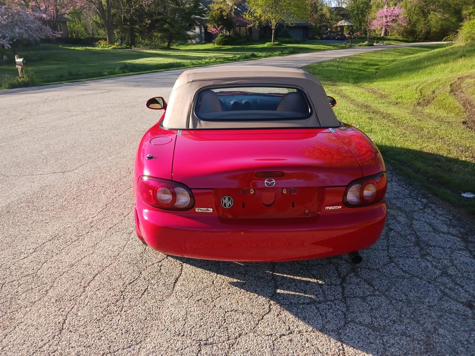 2001 Mazda NB MX-5 Miata - Image 30 of 31
