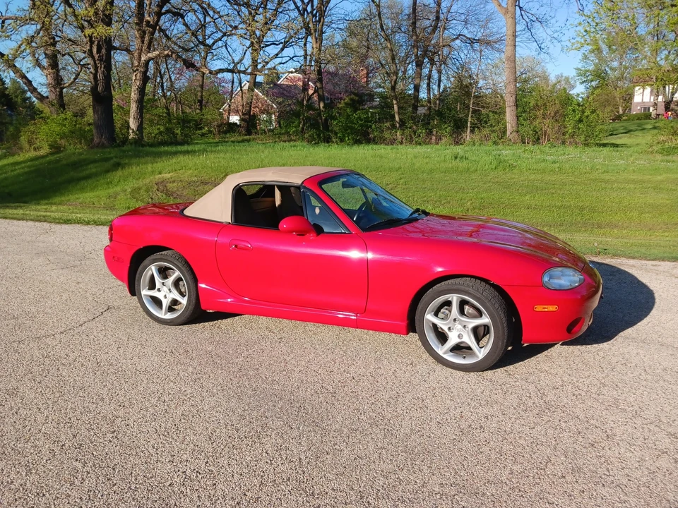 2001 Mazda NB MX-5 Miata - Image 27 of 31