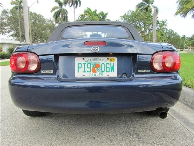 2001 Mazda NB MX-5 Miata - Image 5 of 12