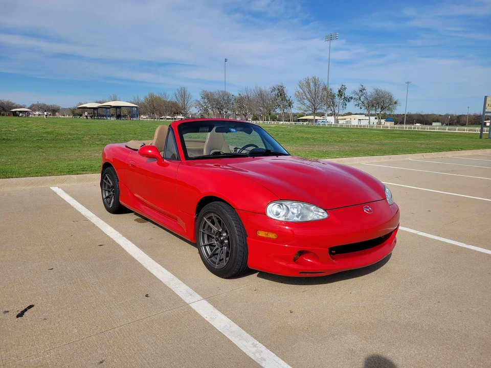 2001 Mazda NB MX-5 Miata - Image 15 of 31