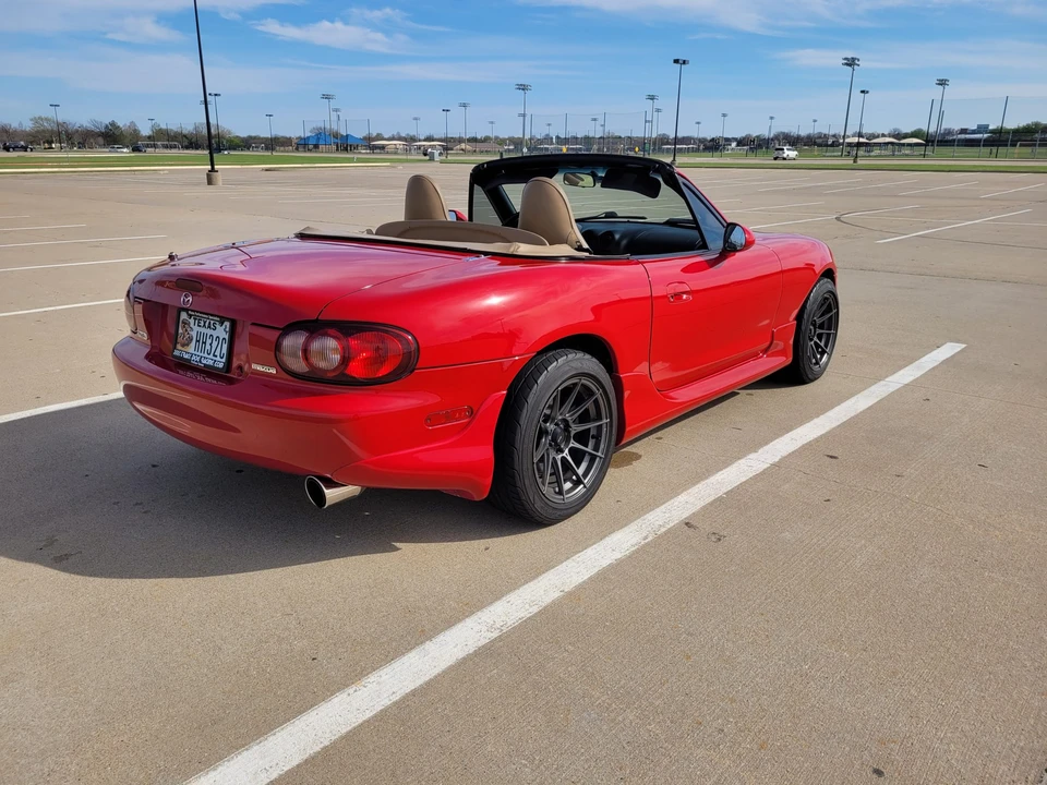 2001 Mazda NB MX-5 Miata - Image 13 of 31