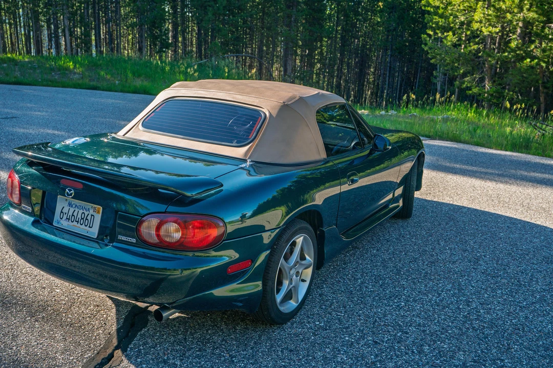 2001 Mazda NB MX-5 Miata - Image 14 of 31