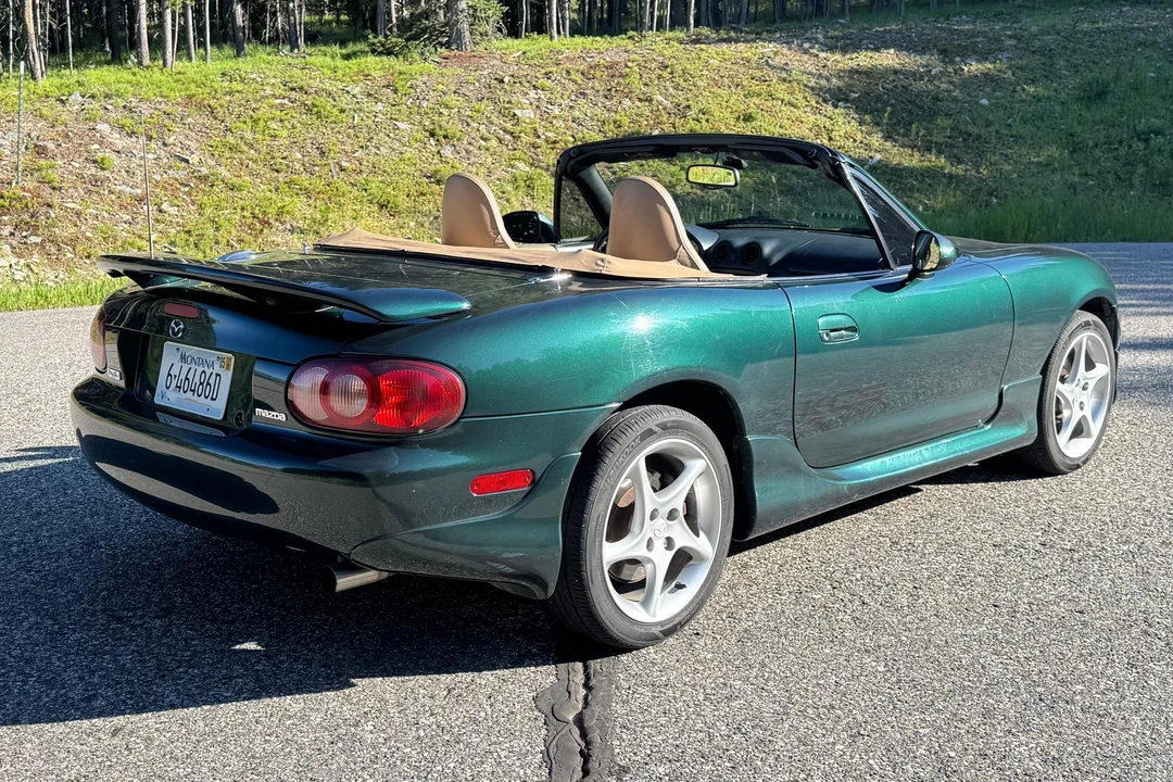 2001 Mazda NB MX-5 Miata - Image 4 of 31
