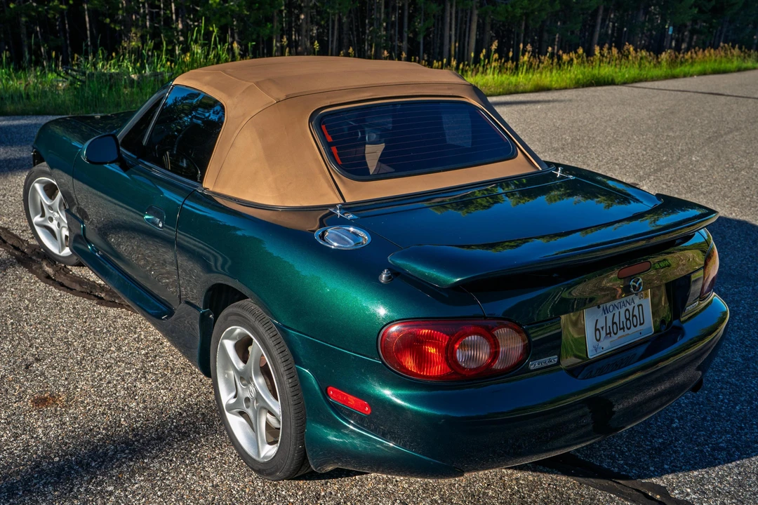 2001 Mazda NB MX-5 Miata - Image 3 of 31