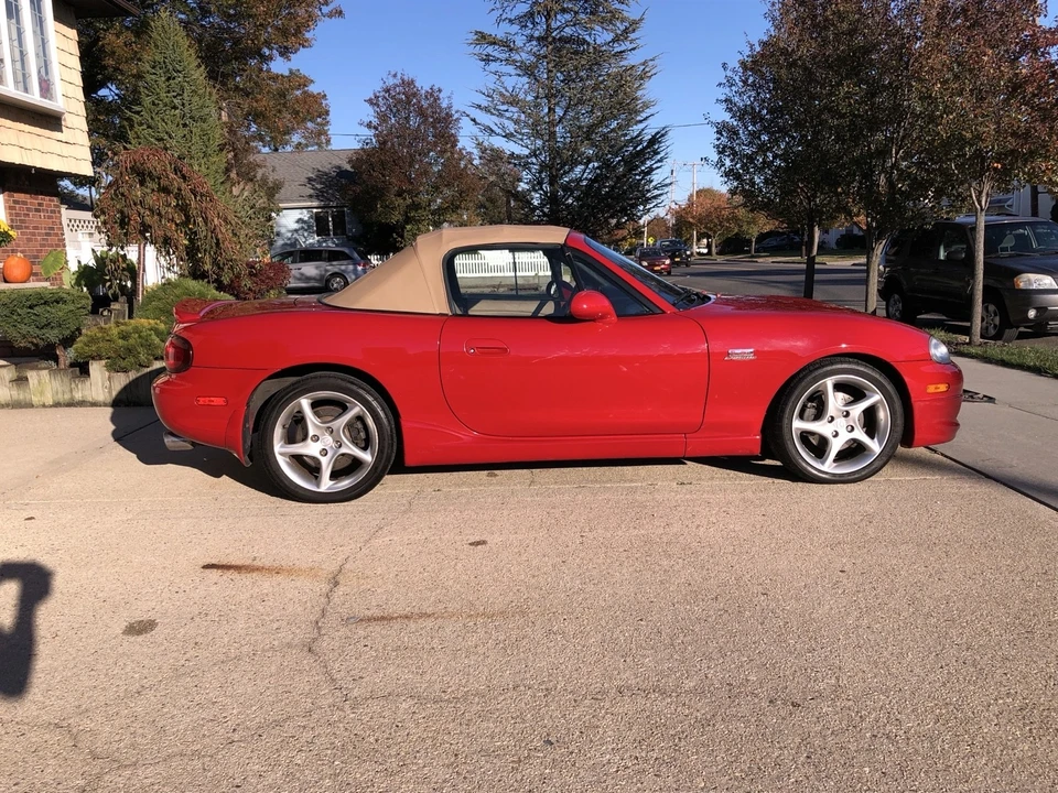 2001 Mazda NB MX-5 Miata - Image 3 of 19