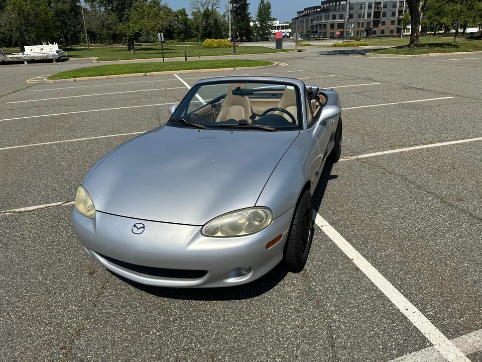 2001 Mazda NB MX-5 Miata - Image 7 of 31